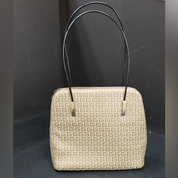 VENETO Logo Bag with Black Handles - Picture 6 of 16